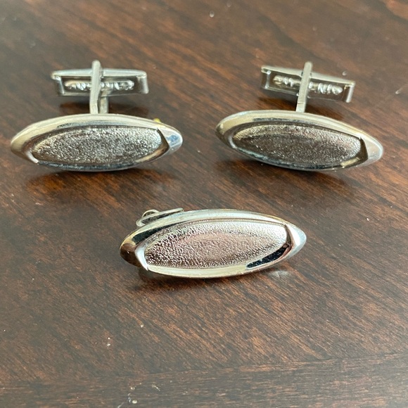 Vintage VTG 18 Piece Cuff Link Tie Clip Lapel Pin Lot - Picture 2 of 7